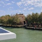 Casoni di Caorle tour in barca a Caorle - Noleggio catamarano con skipper e catamarano elettrico Sun Kiss